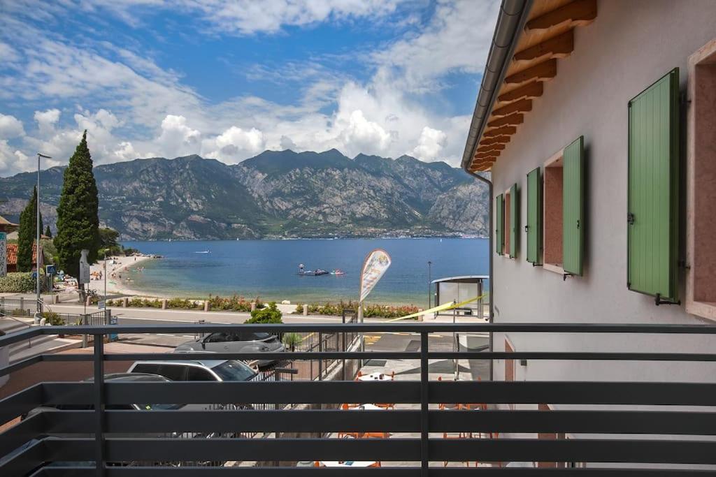 Il Frantoio A Monte-Vicino Al Lago Malcesine Dış mekan fotoğraf